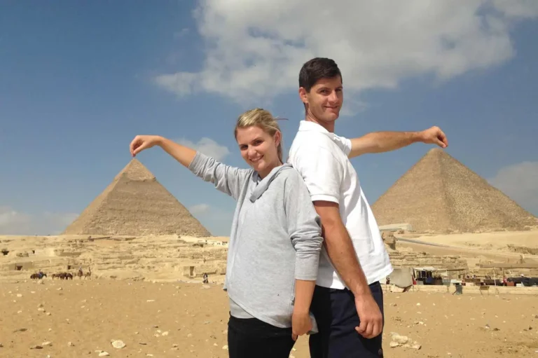 tours of Egypt for young adults
