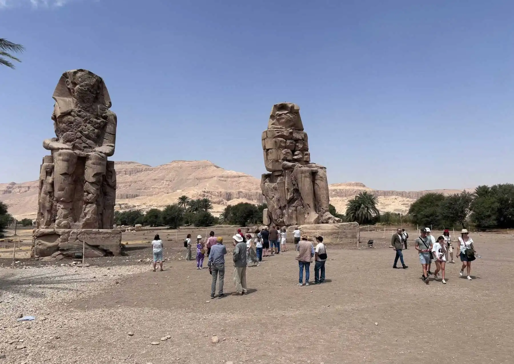 top 10 things to see and do in Egypt offers travelers an unforgettable combination of history, adventure, culture, and relaxation.